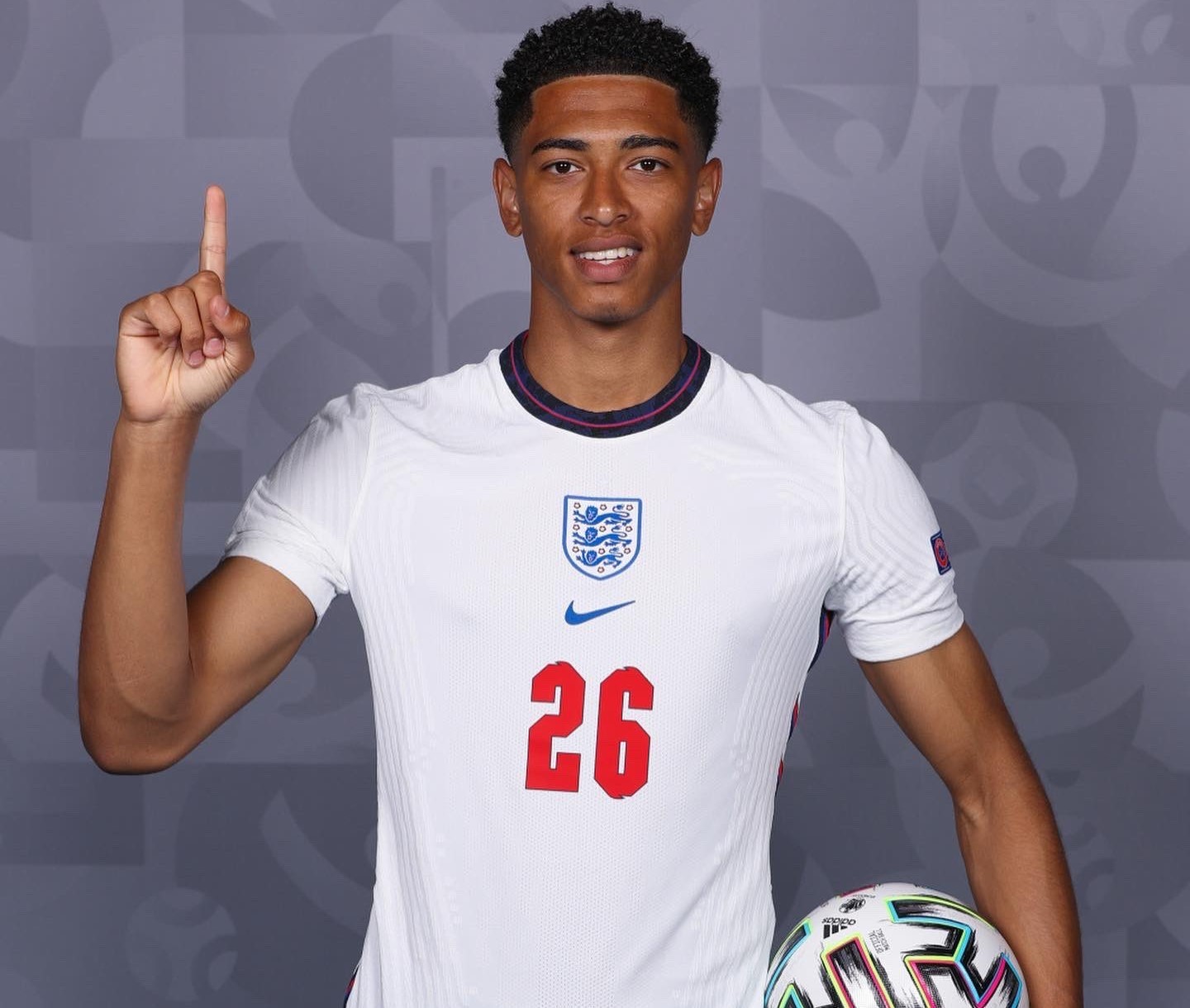 邓涵文告别武汉三镇：这四年的时光是我最难忘的回忆