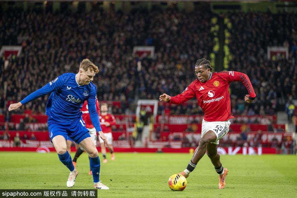 球星连续制造杀伤，把对手打崩