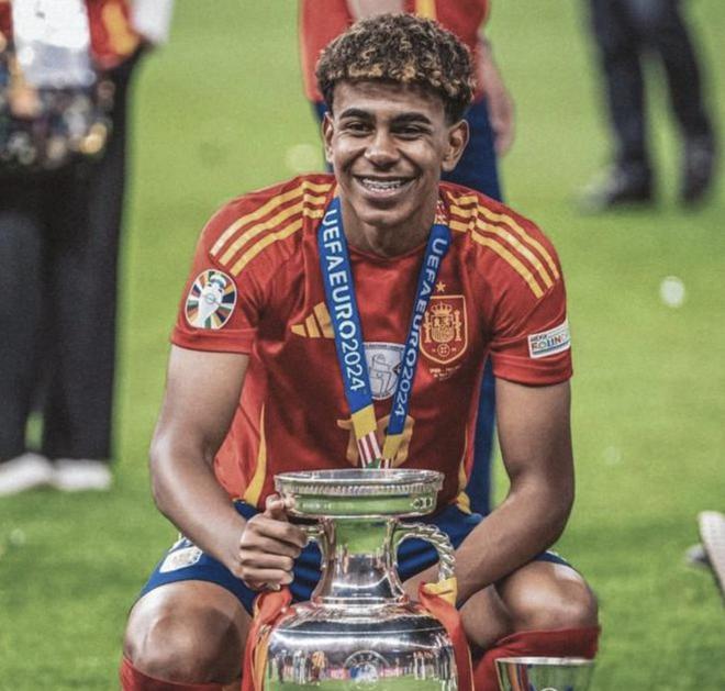 他是从谷底往上爬的那种人